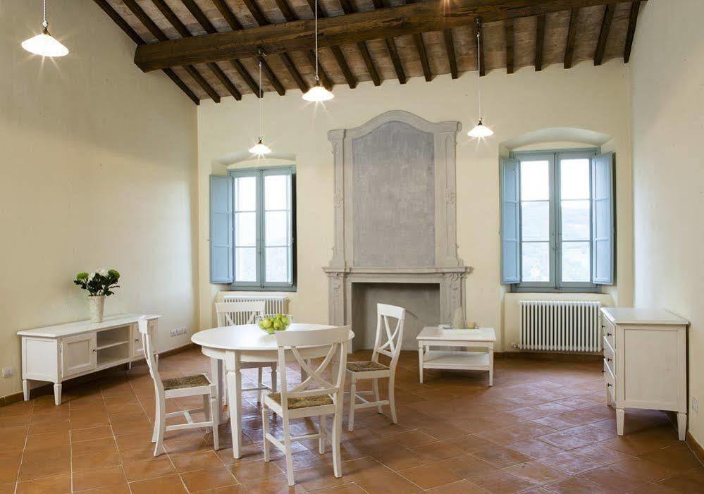 Borgo Di Gallano Valtopina Buitenkant foto